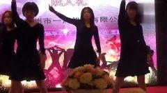 成人练歌视频,跟随练歌视频解锁音乐新境界