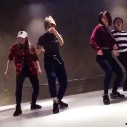 成人舞蹈室进门展示视频,尽在成人舞蹈室入门瞬间