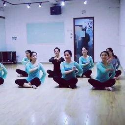 拉丁舞形体成人舞蹈视频,跟随视频舞动人生